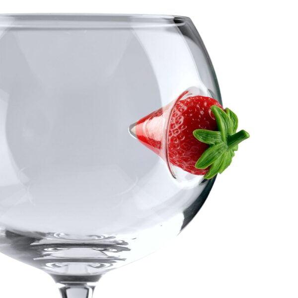 Copa Strawberry Clear Glass